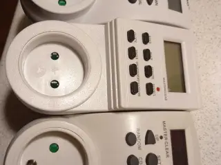 Timer. Tænd og sluk ur.