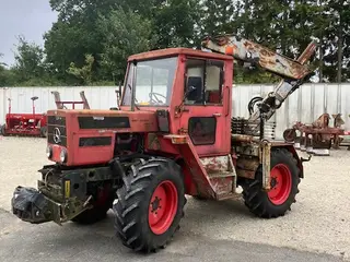 Mercedes 700 S traktor med lille kran