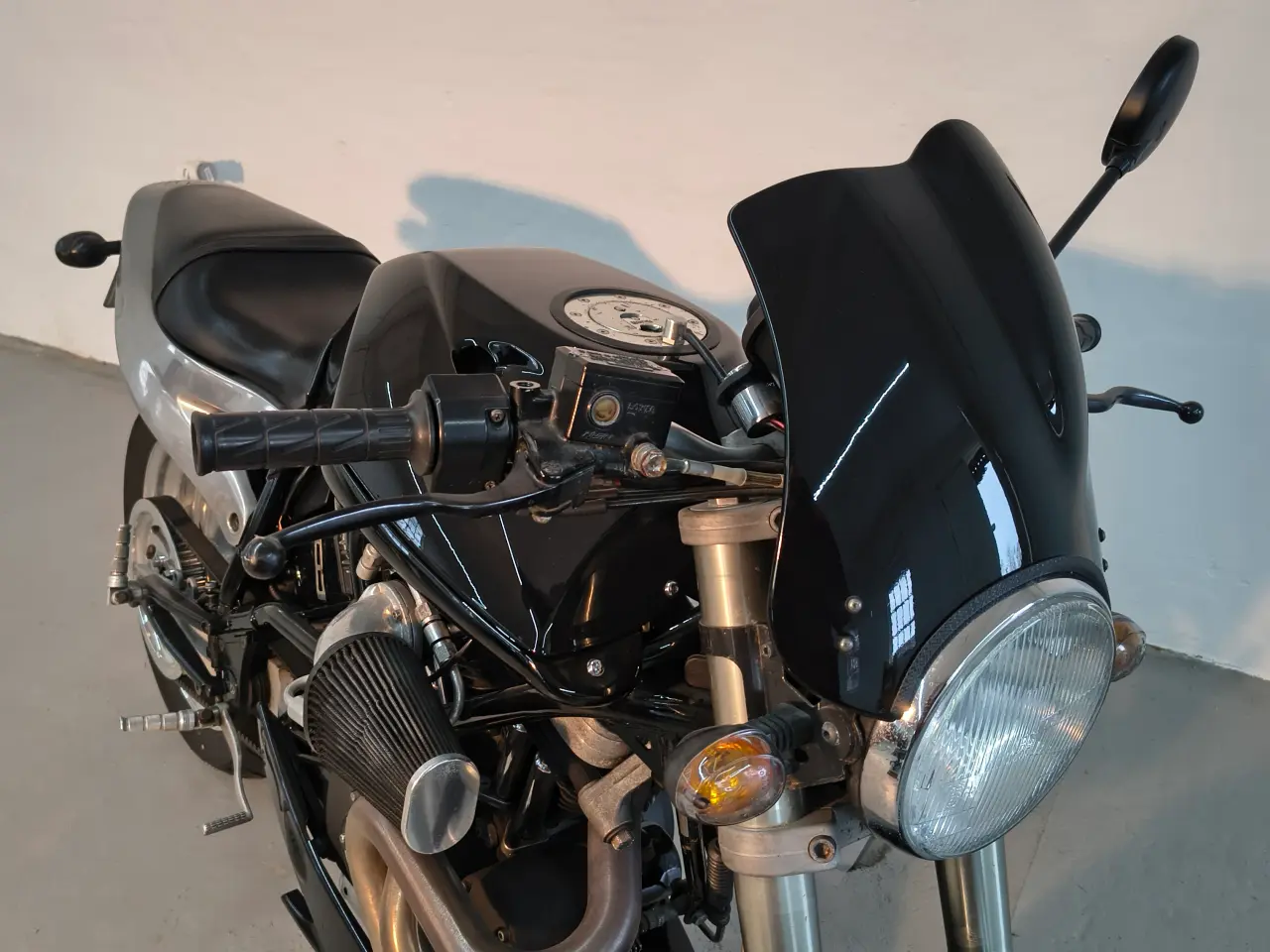 Billede 3 - Flot og velholdt tubeframe 2000 Buell X1 Lightning