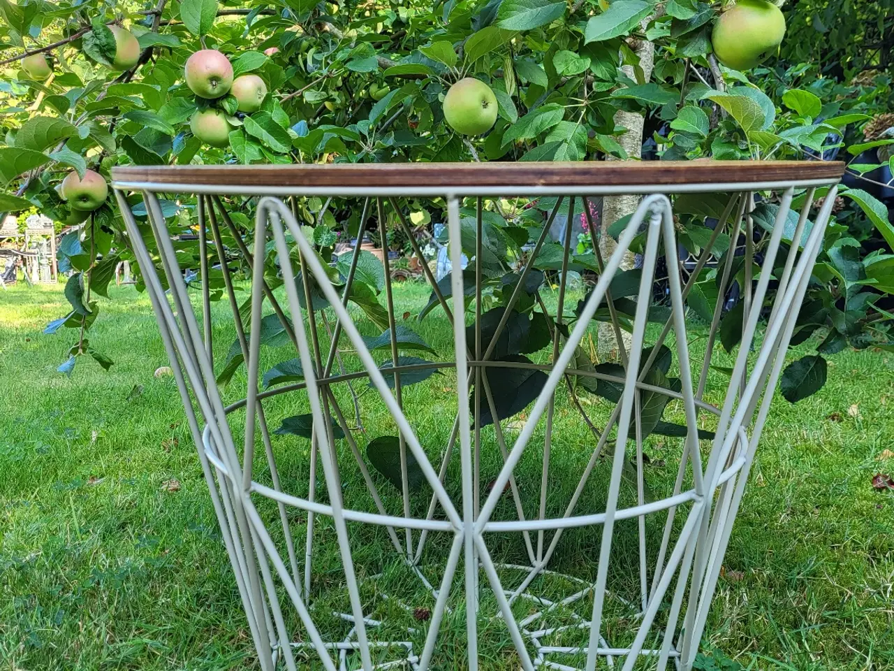 Billede 2 - Sofabord fra Ferm Living