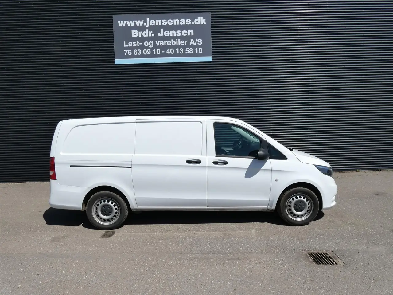 Billede 2 - Mercedes-Benz Vito 114 A2 2,0 CDI RWD 9G-Tronic 136HK Van Aut.