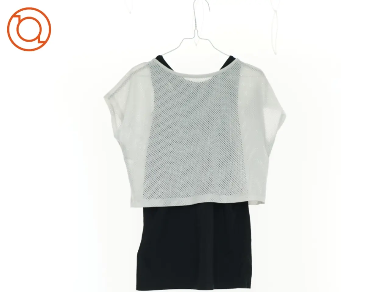 Billede 2 - Top fra H&M (str. 152 cm)
