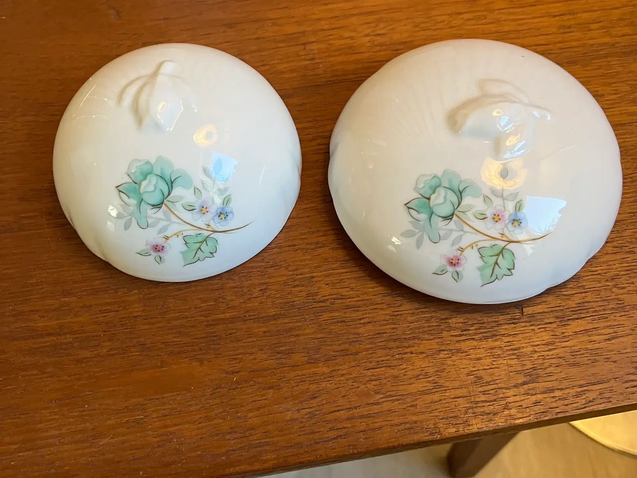 Billede 6 - Vintage Elizabeth Arden porcelænskrukker med låg