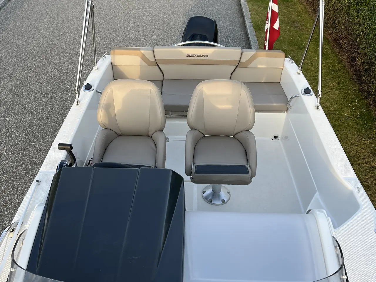 Billede 6 - Motorbåd: QuickSilver Activ 505 Cabin