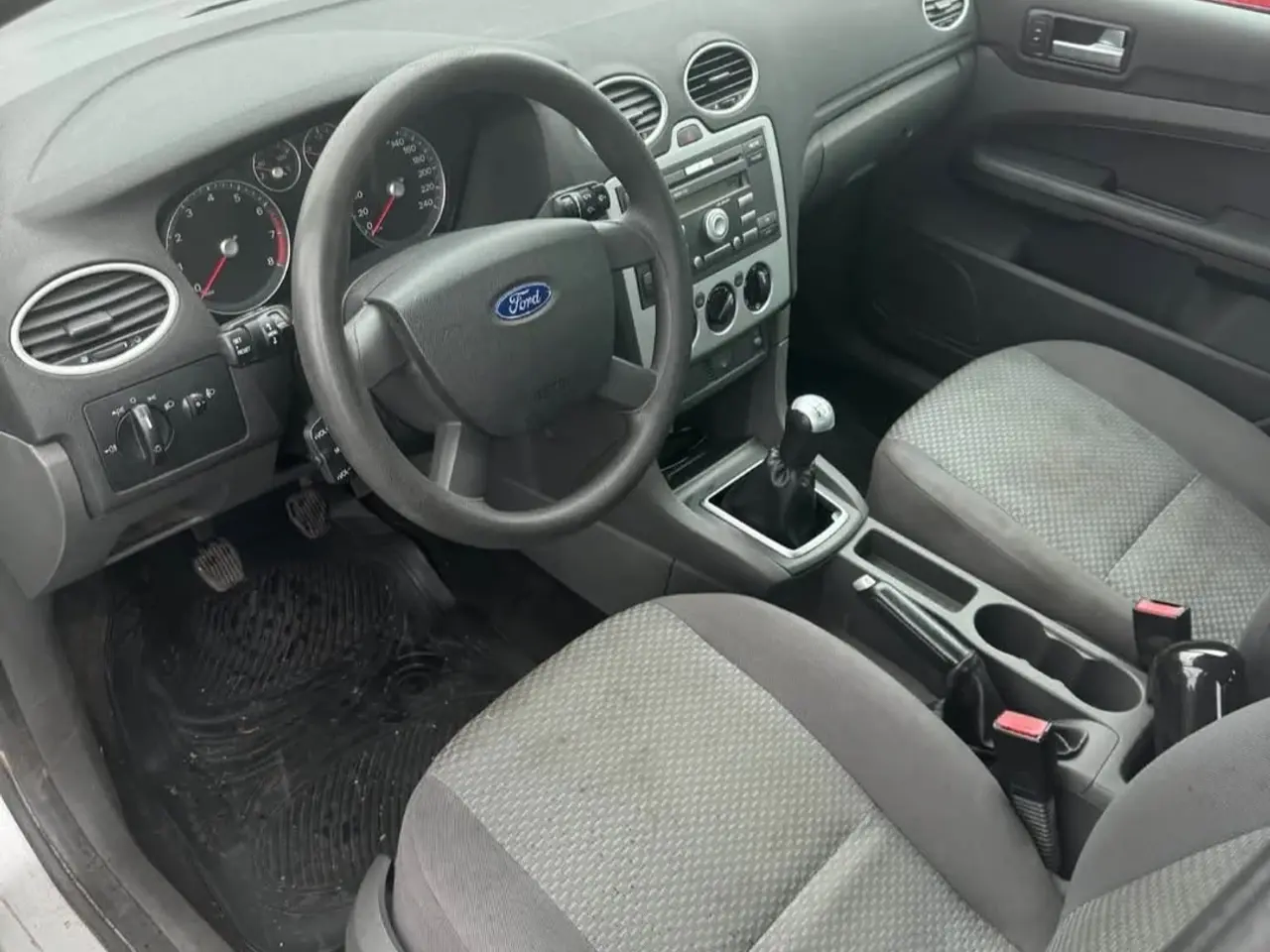 Billede 2 - Ford Focus 1.6 2005 1,5 år til syn 