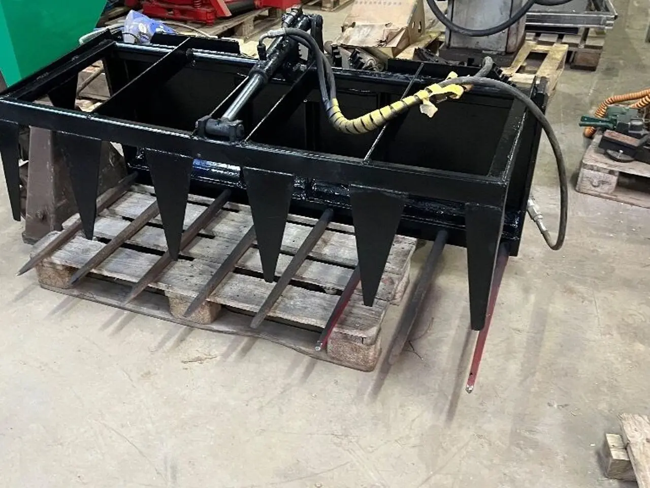 Billede 1 - Bobcat Overfaldsklo 140/ 8
