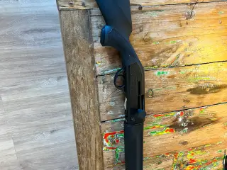 Escort Magnum halv Auto