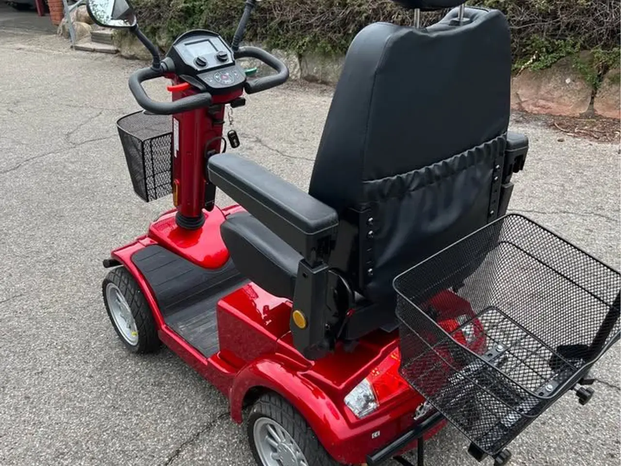 Billede 3 - El-scooter. Lindeberg LM-500, årgang 2024