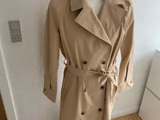Beige Trenchcoat fra Vila