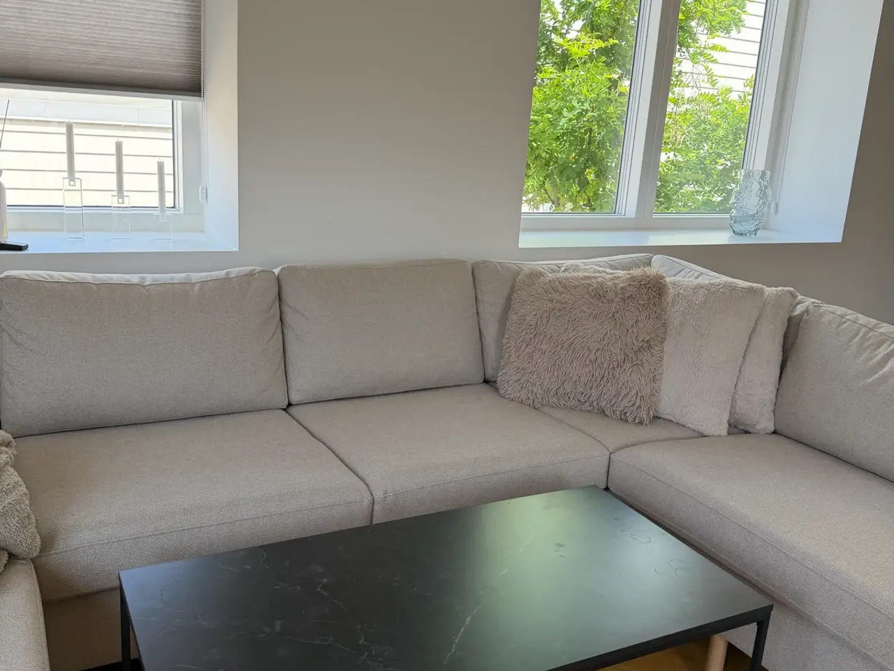 Billede 4 - Sofa og bord