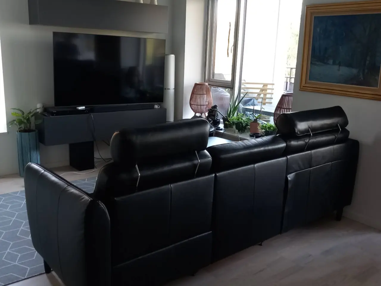 Billede 2 - Luksuriøs lædersofa med reclinerfunktion 