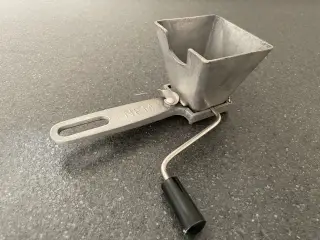 NEM Persillehakker