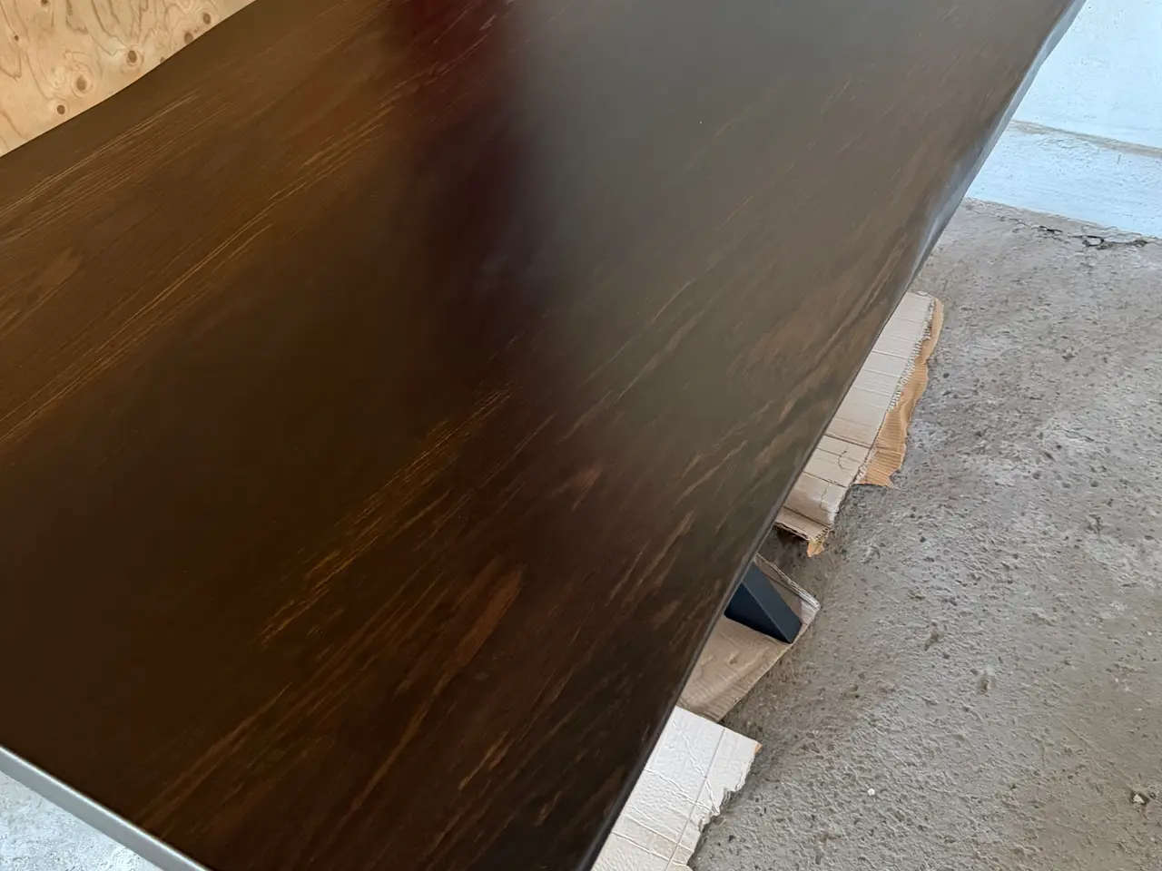 Billede 3 - Epoxy spisebord i moseeg med epoxy river