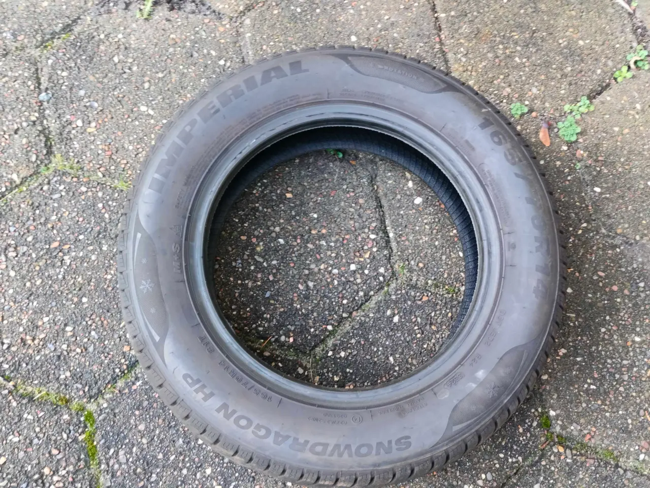 Billede 3 - Vinterdæk 165/70 R14