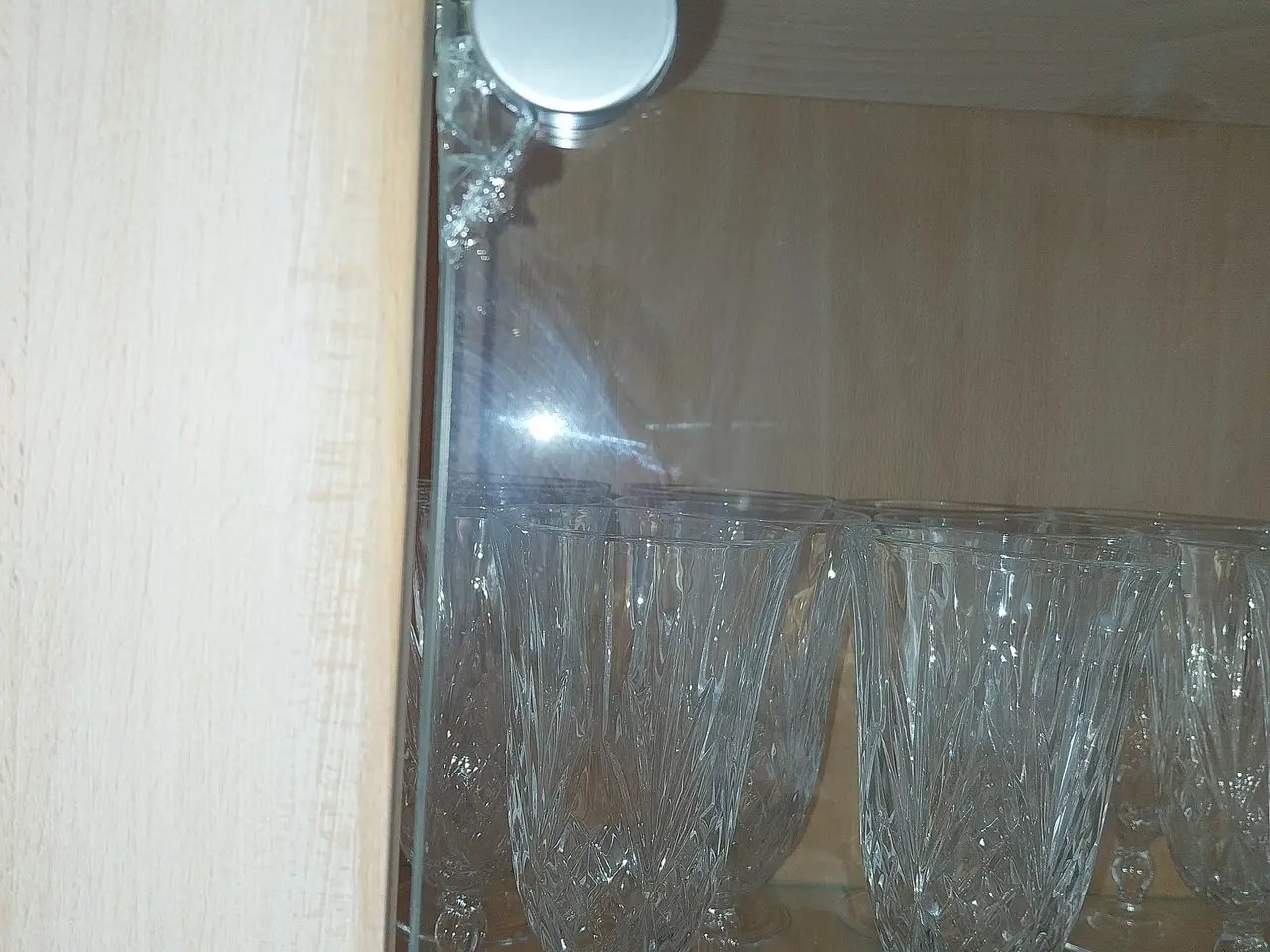 Billede 1 - Vitrine skab bøg