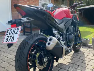 Honda CB 500 Hornet med tracktioncontrol