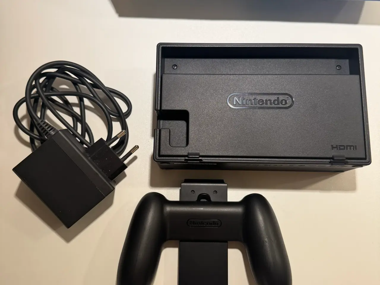 Billede 5 - Nintendo Switch V2 – originalt tilbehør