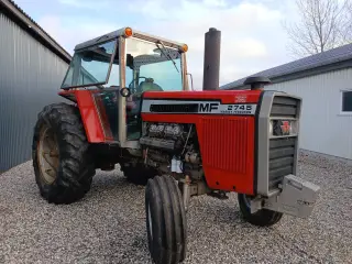 Massey Ferguson 2645 8.8L V8