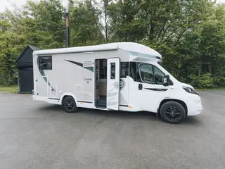 Chausson Fiat 777GA Titanium VIP