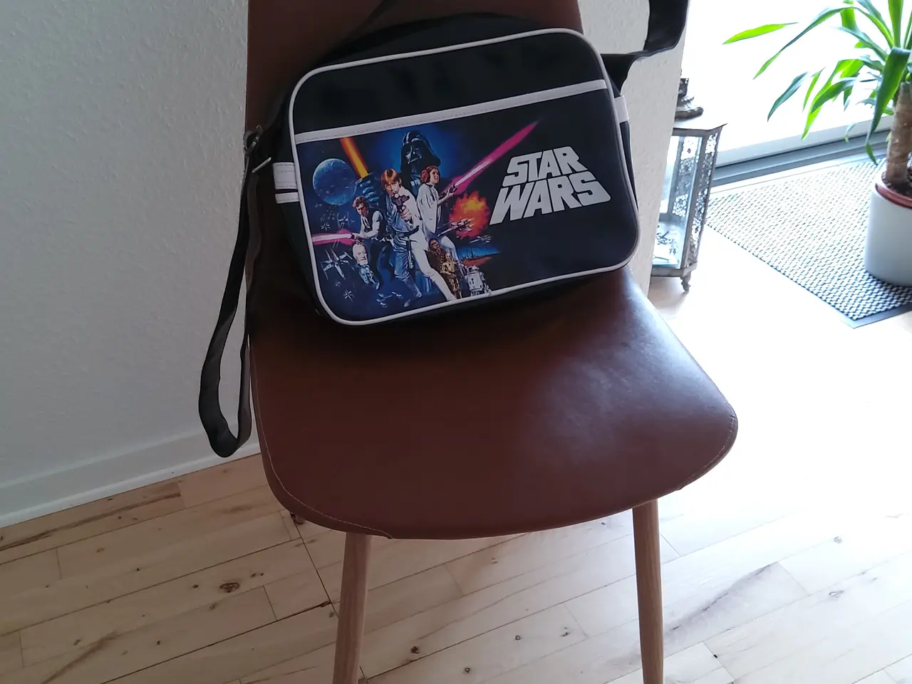 Billede 3 - Retro Star wars skuldertaske. I god stand.