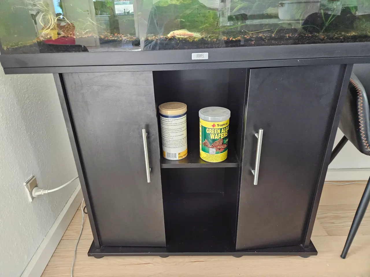 Billede 2 - 90 liter akvarie tømt 24-08-2026