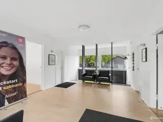 462 m² kontor til leje i stueetagen – Taastrup