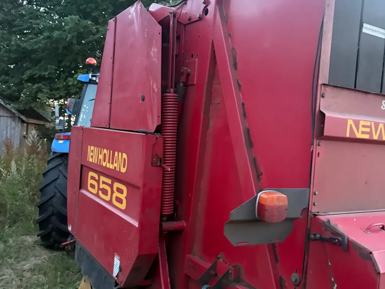 Billede 1 - New Holland 658 Rundballe presser 