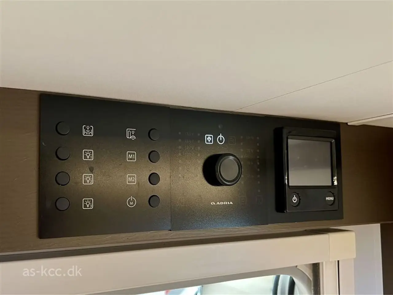 Billede 17 - 2021 - Adria Alpina 663 HT Alde Centralvarme Adria Alpina 663 HT årg. 2021. 4 sovepladser, 6 siddepladser