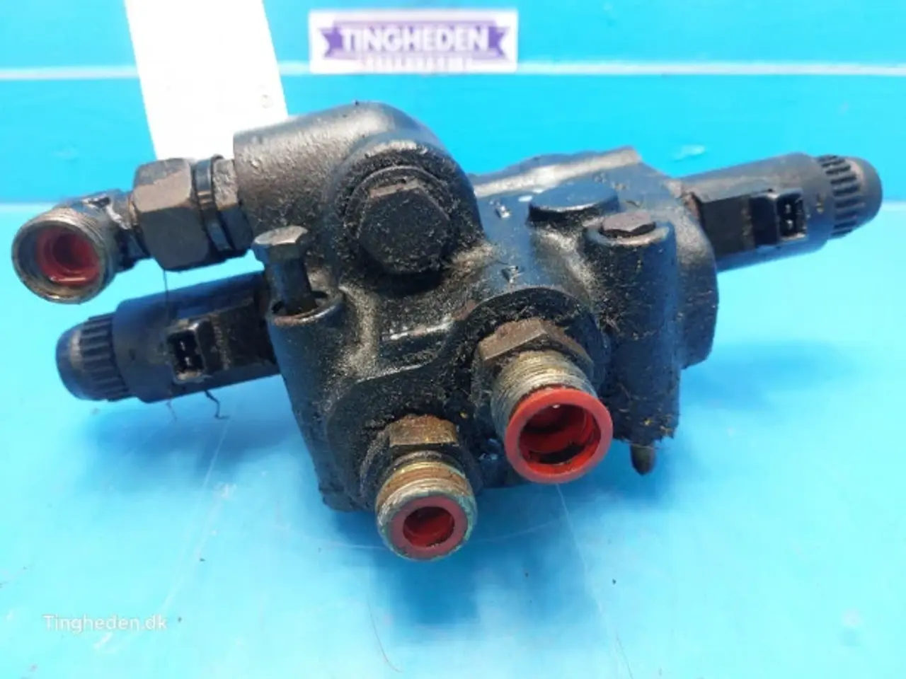 Billede 7 - New Holland FX38 Hydraulikventil 9831828