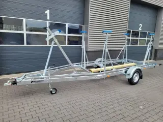 Vlemmix Kølbådtrailer 630x220 1800