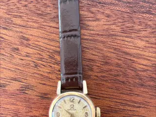 Fin gammel omega dameur
