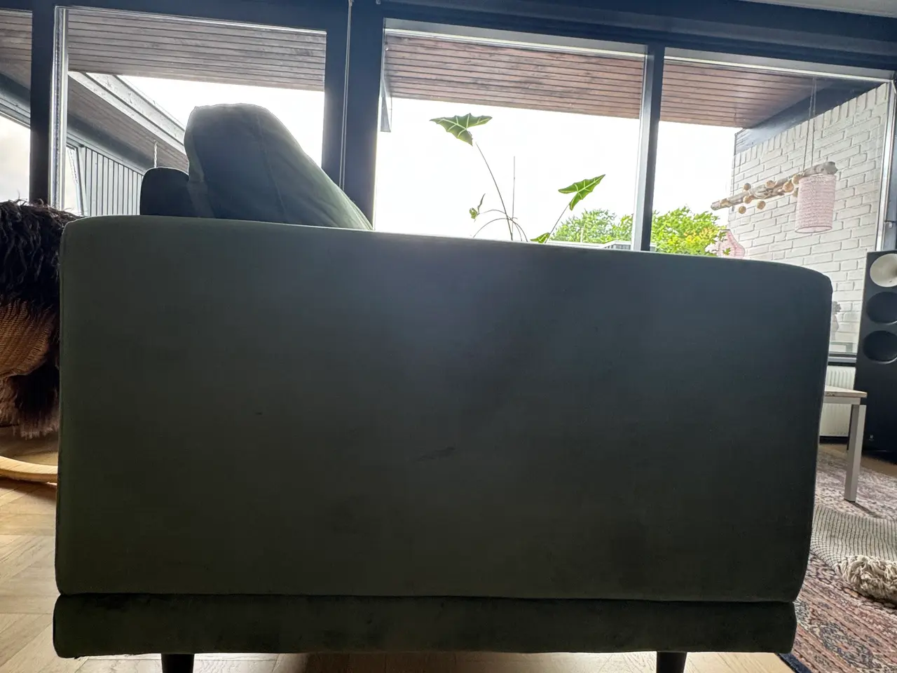 Billede 6 - 2 Pers. Lækker grøn velour sofa