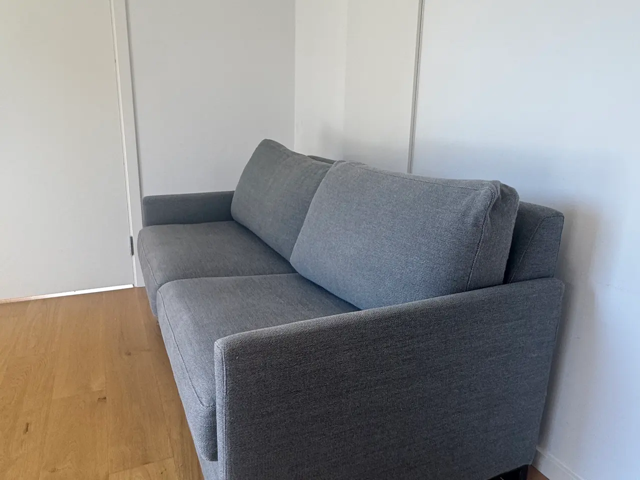 Billede 3 - Grey sofa bed / Grå sovesofa