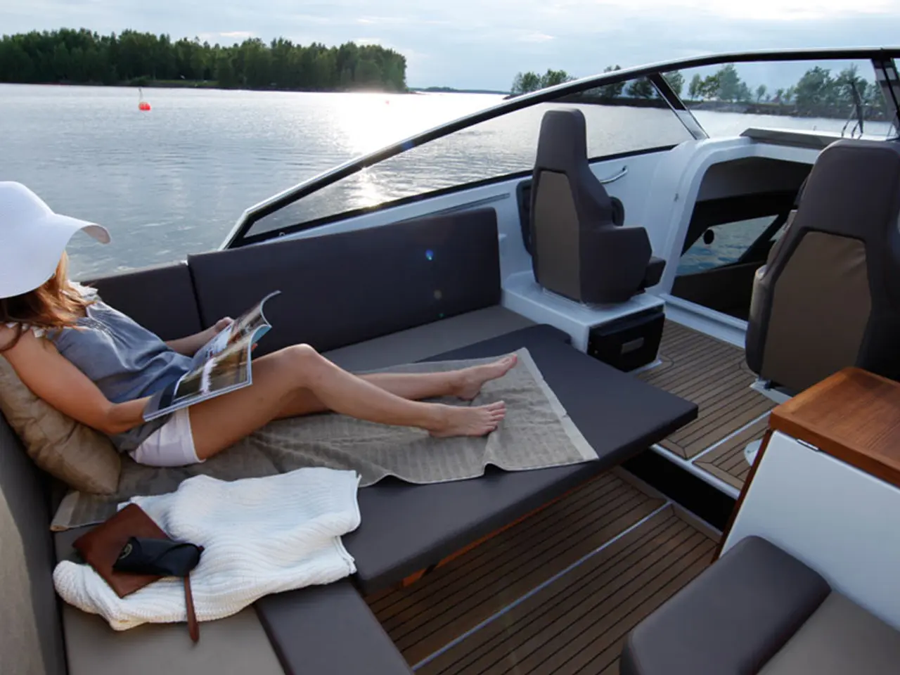Billede 2 - Finnmaster T8 - Yamaha 300 HK/Udstyr