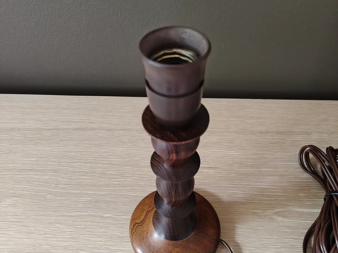 Billede 5 - Flot gammel palisander bordlampe