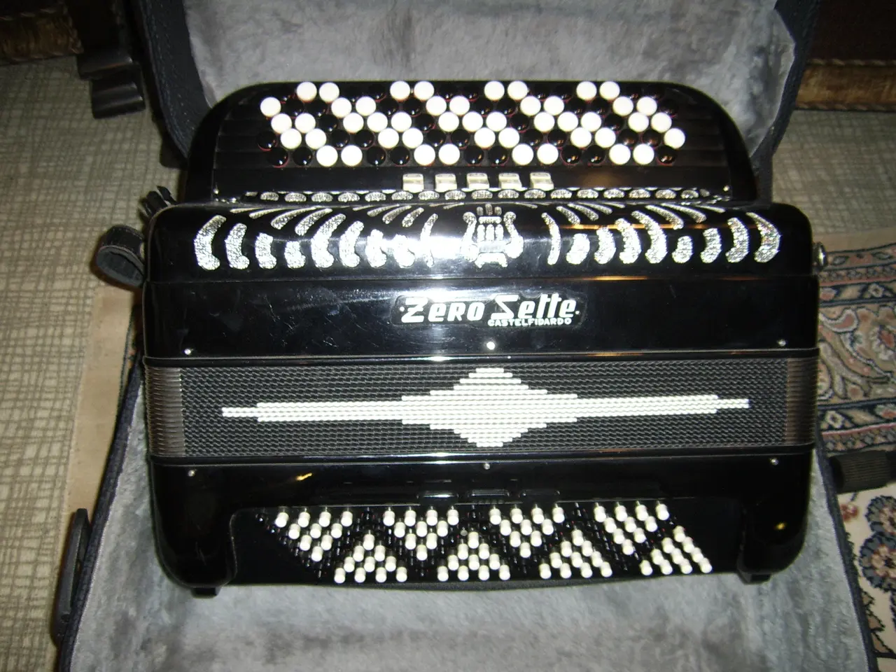 Billede 1 - Harmonika