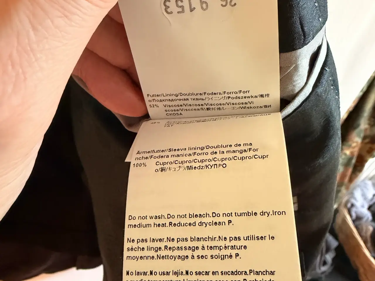 Billede 6 - Hugo Boss herre jakkesæt, str 54 sort