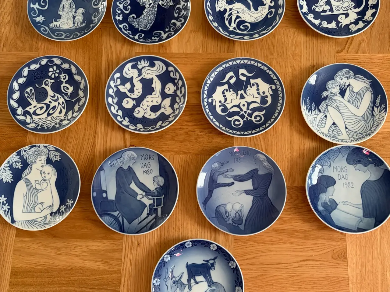 Billede 1 - Royal Copenhagen Mors Dags platter