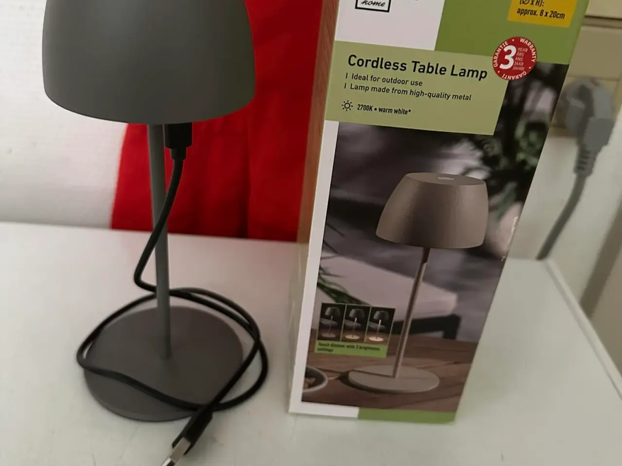 Billede 1 - Bordlamper LED grå