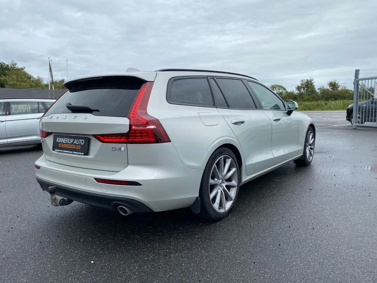 Billede 3 - Volvo V60 2,0 D4 Momentum 190HK Stc 8g Aut.