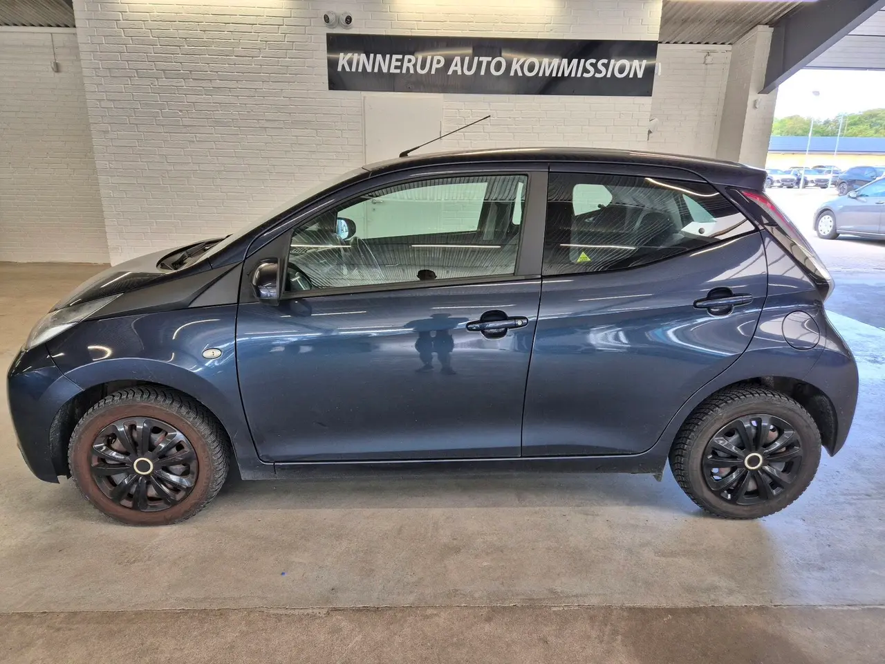 Billede 2 - Toyota Aygo 1,0 VVT-I X-Play + X-Touch 69HK 5d