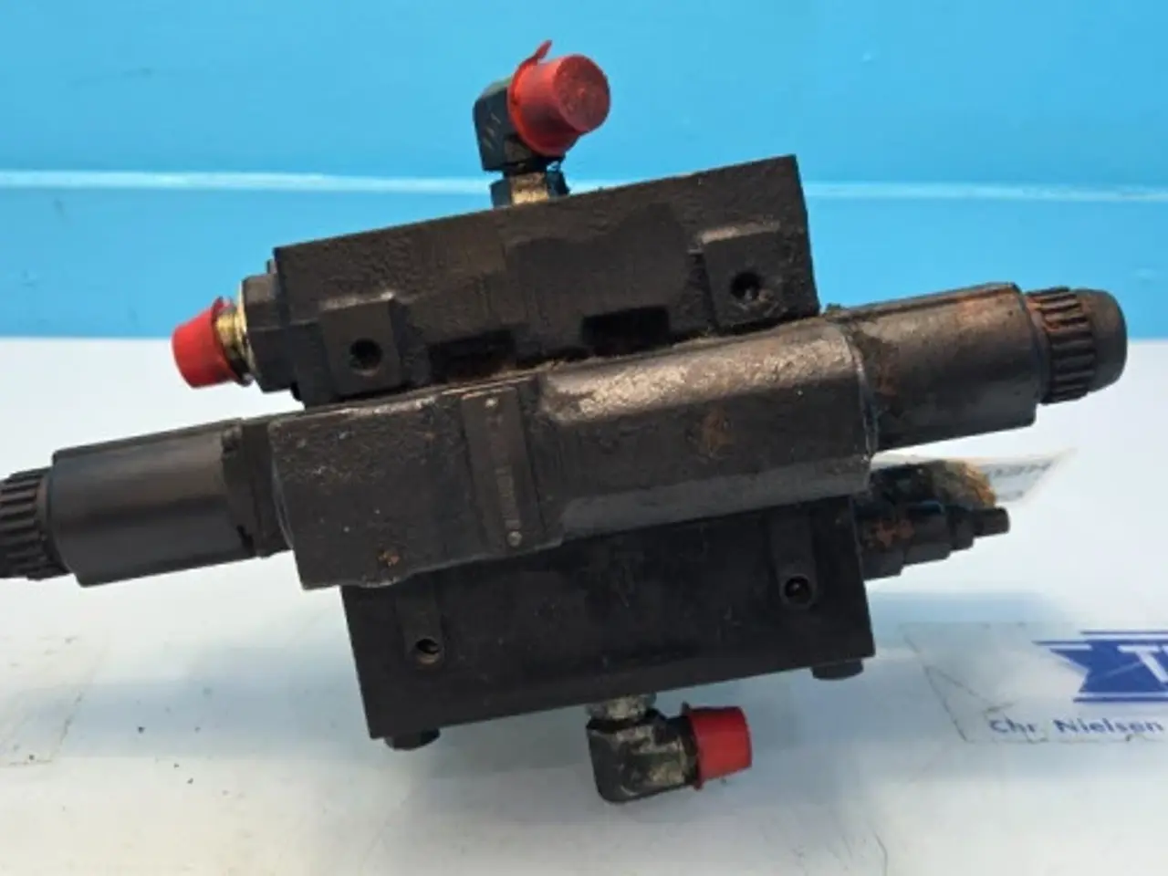 Billede 13 - New Holland CR9.90 Hydraulikventil 87313989