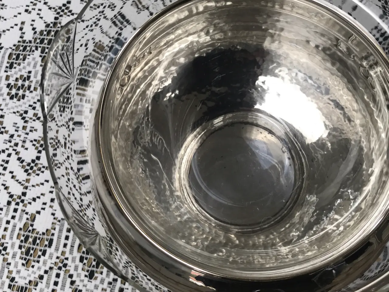 Billede 2 - Glaskål med metalopsats dia 20 højde 21 