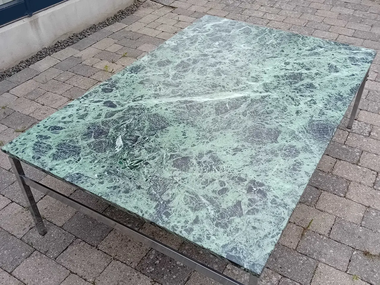 Billede 2 - Marmor sofabord på stålstel