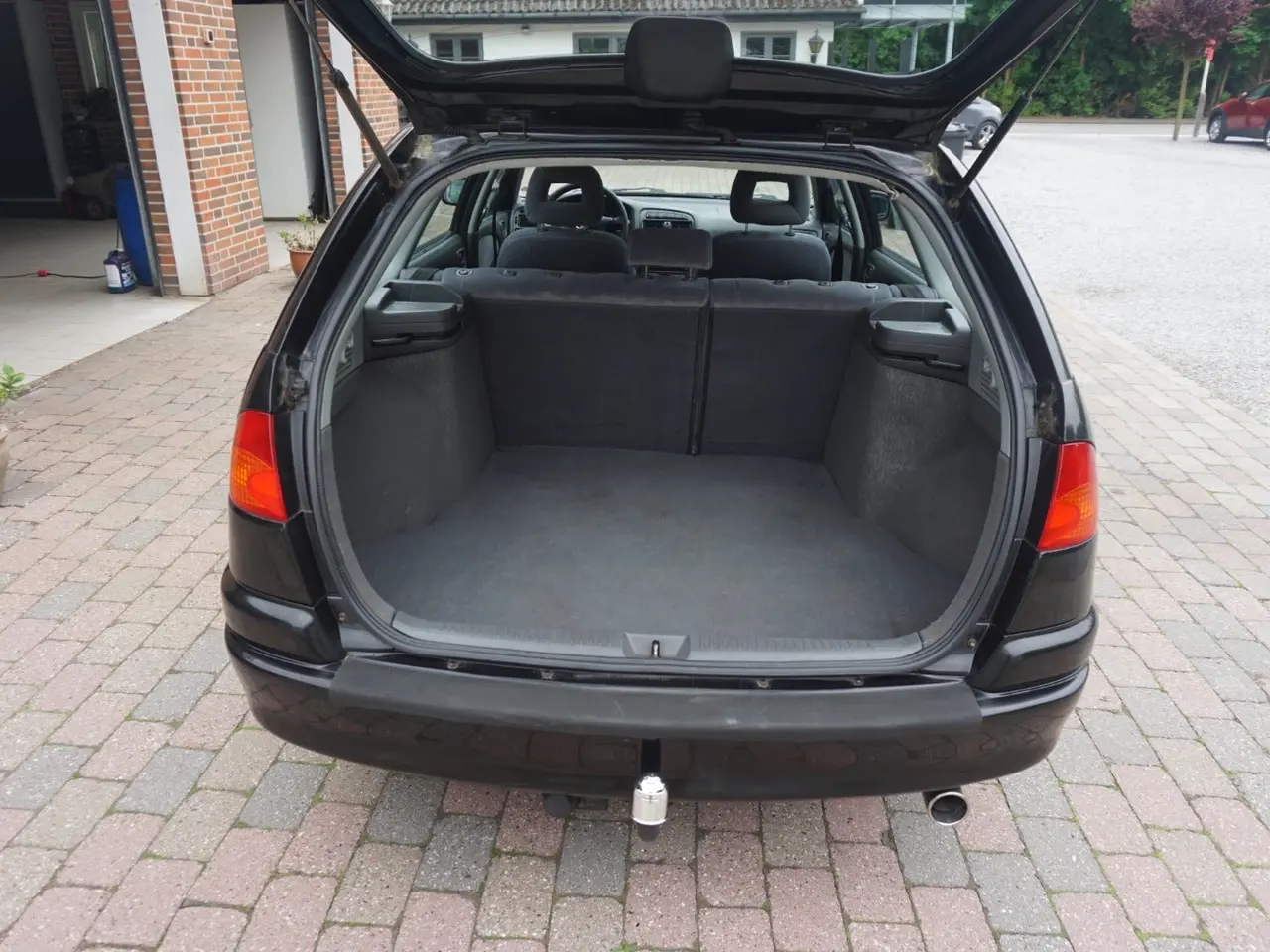 Billede 3 - Toyota Avensis 1,8 Luna stc.