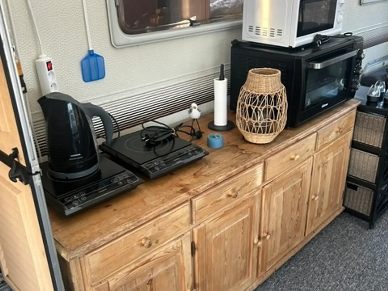 Billede 3 - Campingvogn m 7 sovepladser og 1 år gammel fortelt