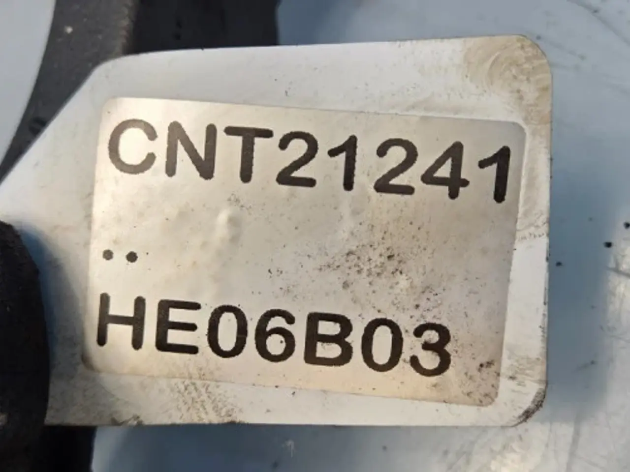 Billede 16 - New Holland LB115B Beslag 85807959
