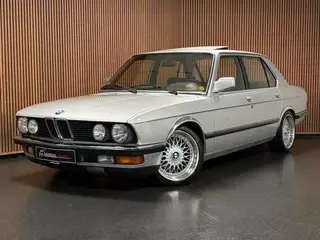BMW 520i 2,0 aut.