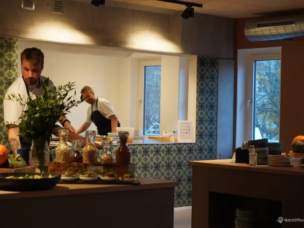 Billede 9 - Et butikslokale midt i Herlevs travleste kryds