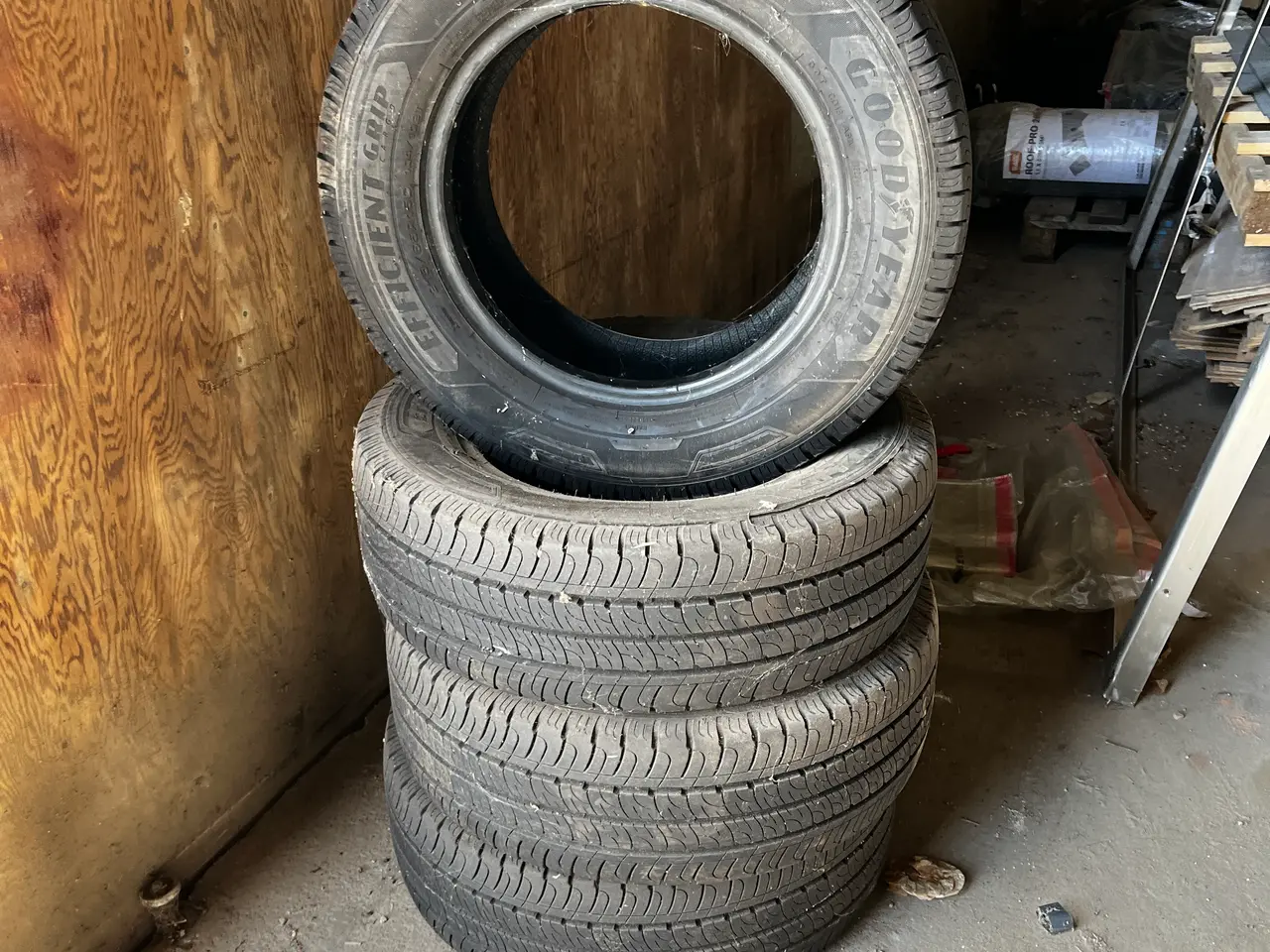 Billede 6 - Dæk GOOD YEAR 215/65R15C 104/102 T